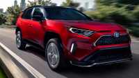 Toyota RAV4 2021 Hybrid XLE Premium: what's special about it?
