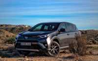 Toyota RAV4 Hybrid: Review, Pricing and Specs