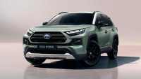 Toyota Rav 4 2022 with new body after restyling